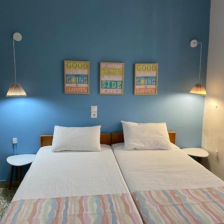 Thalia Hotel 卡梅纳维洛拉 外观 照片