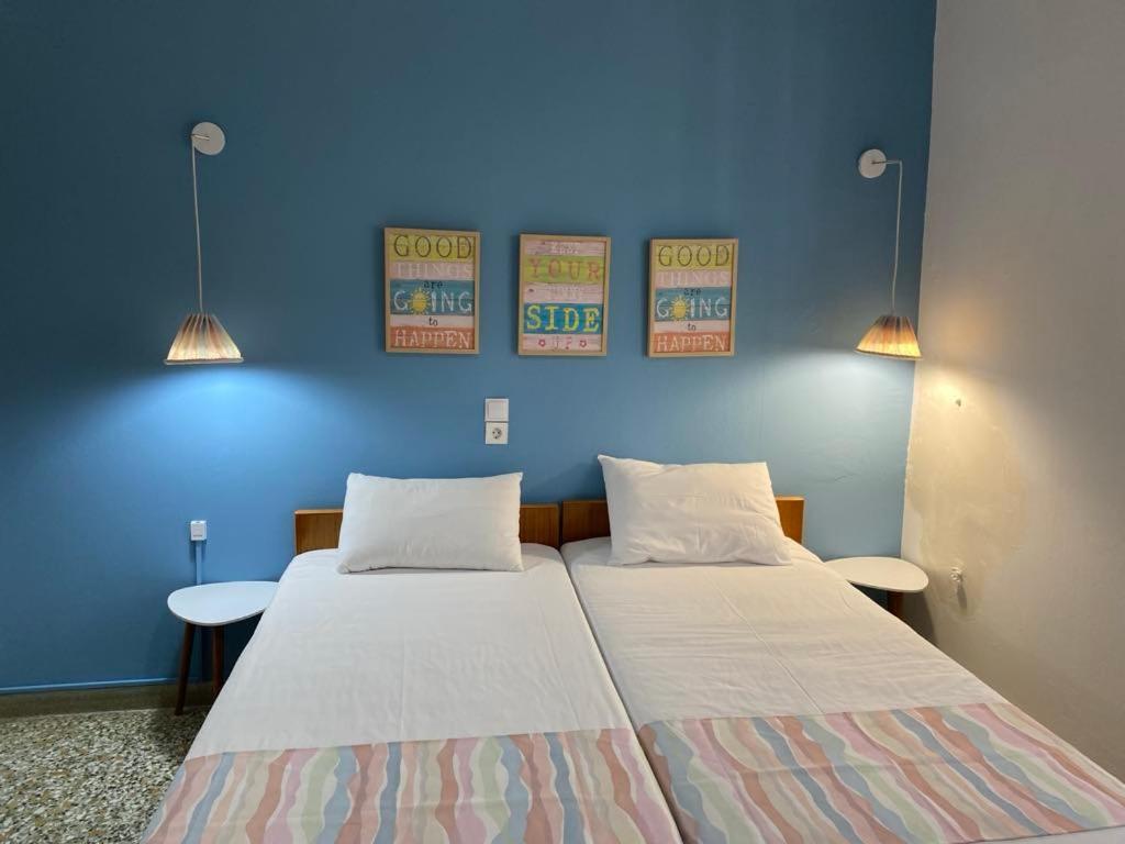Thalia Hotel 卡梅纳维洛拉 外观 照片